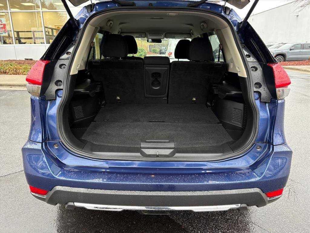 Used 2017 Nissan Rogue S w/ S Appearance Package image 25