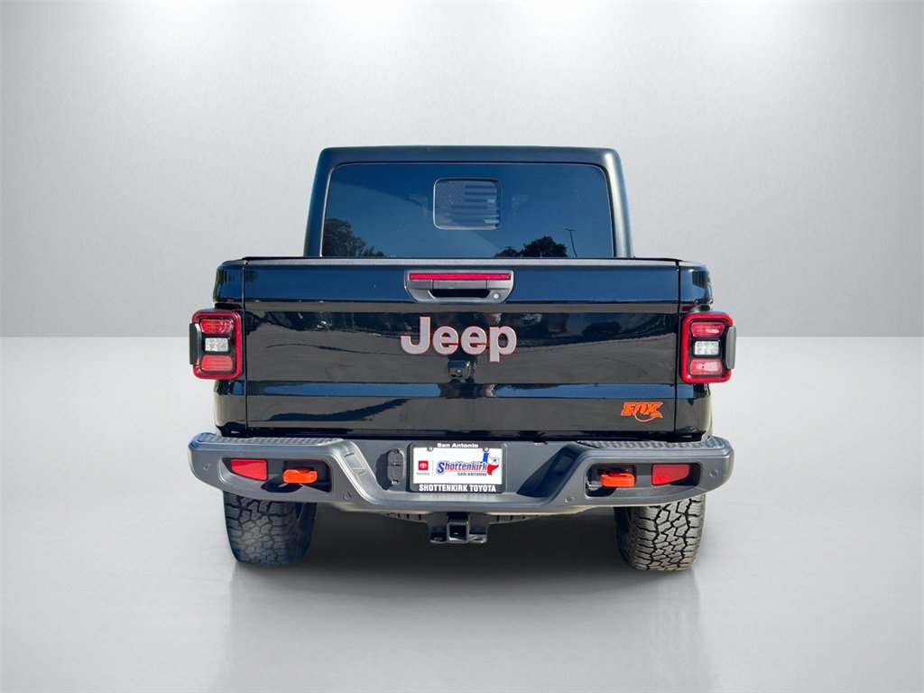 Used 2025 Jeep Gladiator Mojave w/ Safety Group image 6