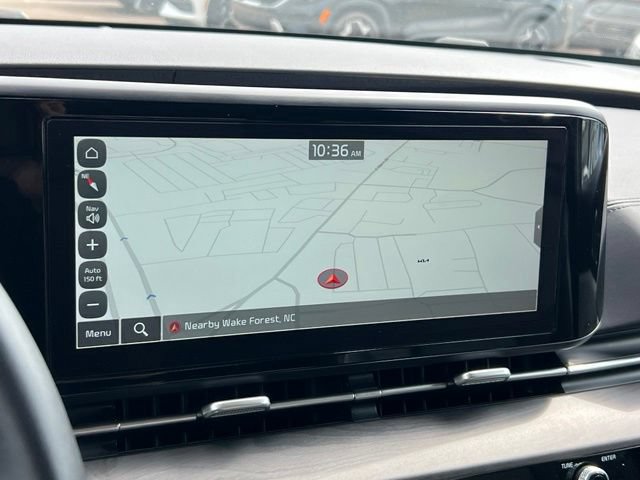 Certified 2024 Kia Carnival EX FWD image 36