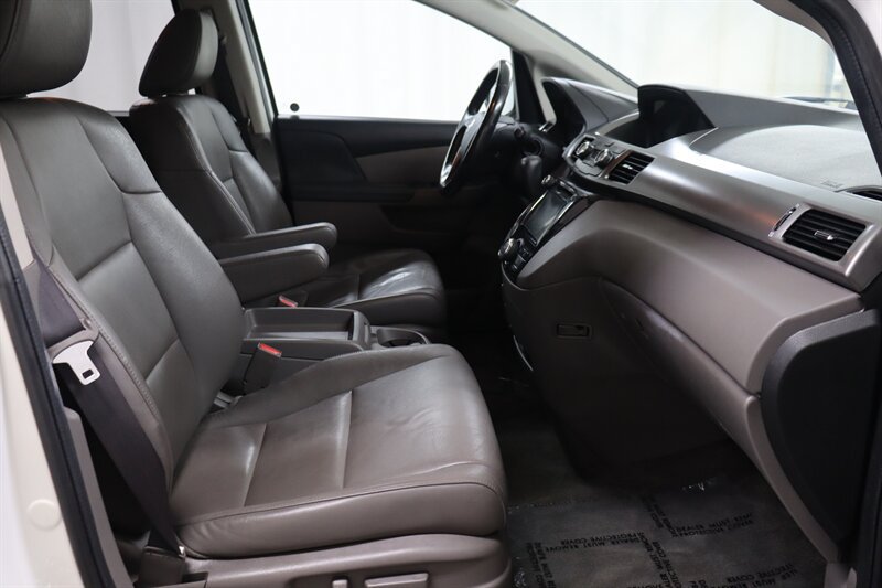 Used 2016 Honda Odyssey EX-L image 23