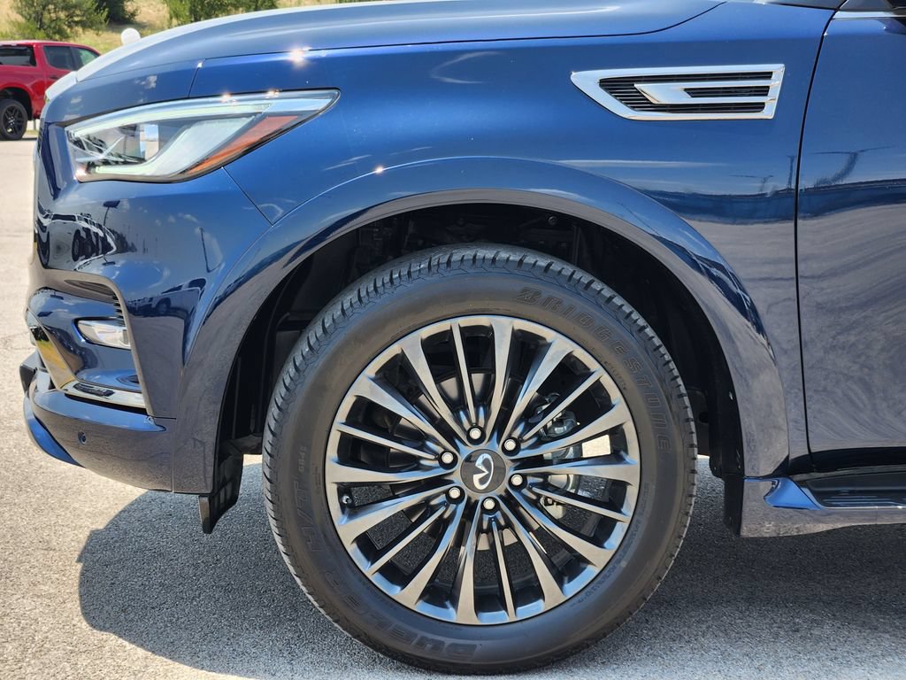 Used 2023 INFINITI QX80 Premium Select w/ Cargo Package RWD image 9