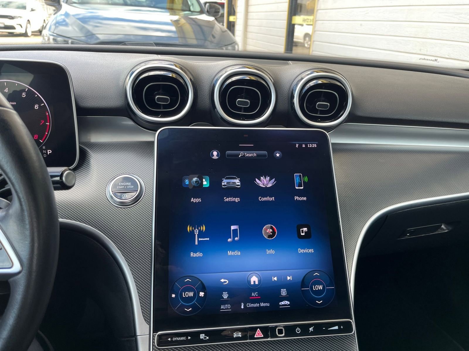 Used 2024 Mercedes-Benz C 300 4MATIC Sedan image 18