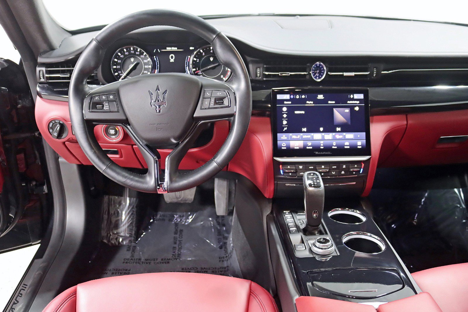 Used 2021 Maserati Quattroporte S Q4 AWD/4WD image 14