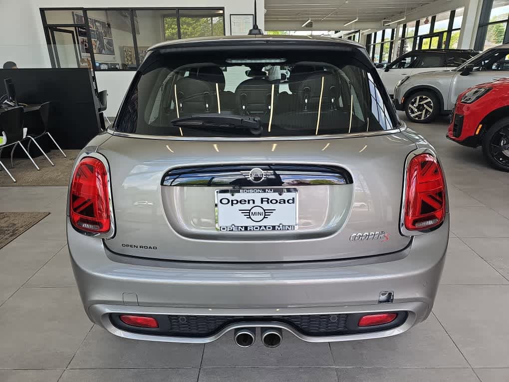 Used 2020 MINI Cooper S FWD image 2