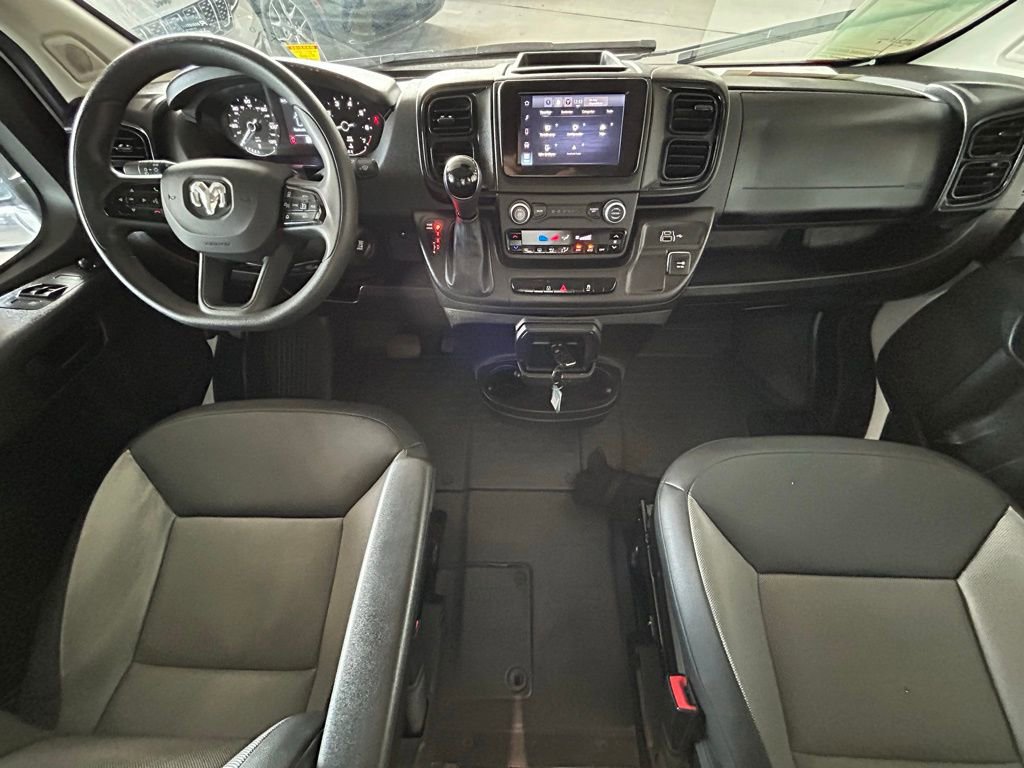 Used 2025 RAM ProMaster 2500 w/ Convenience Group image 10