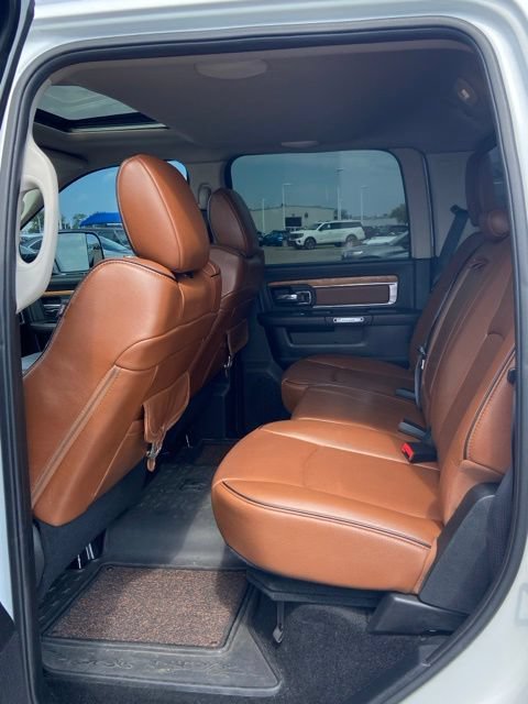 Used 2016 RAM 2500 Longhorn w/ Convenience Group AWD/4WD image 6