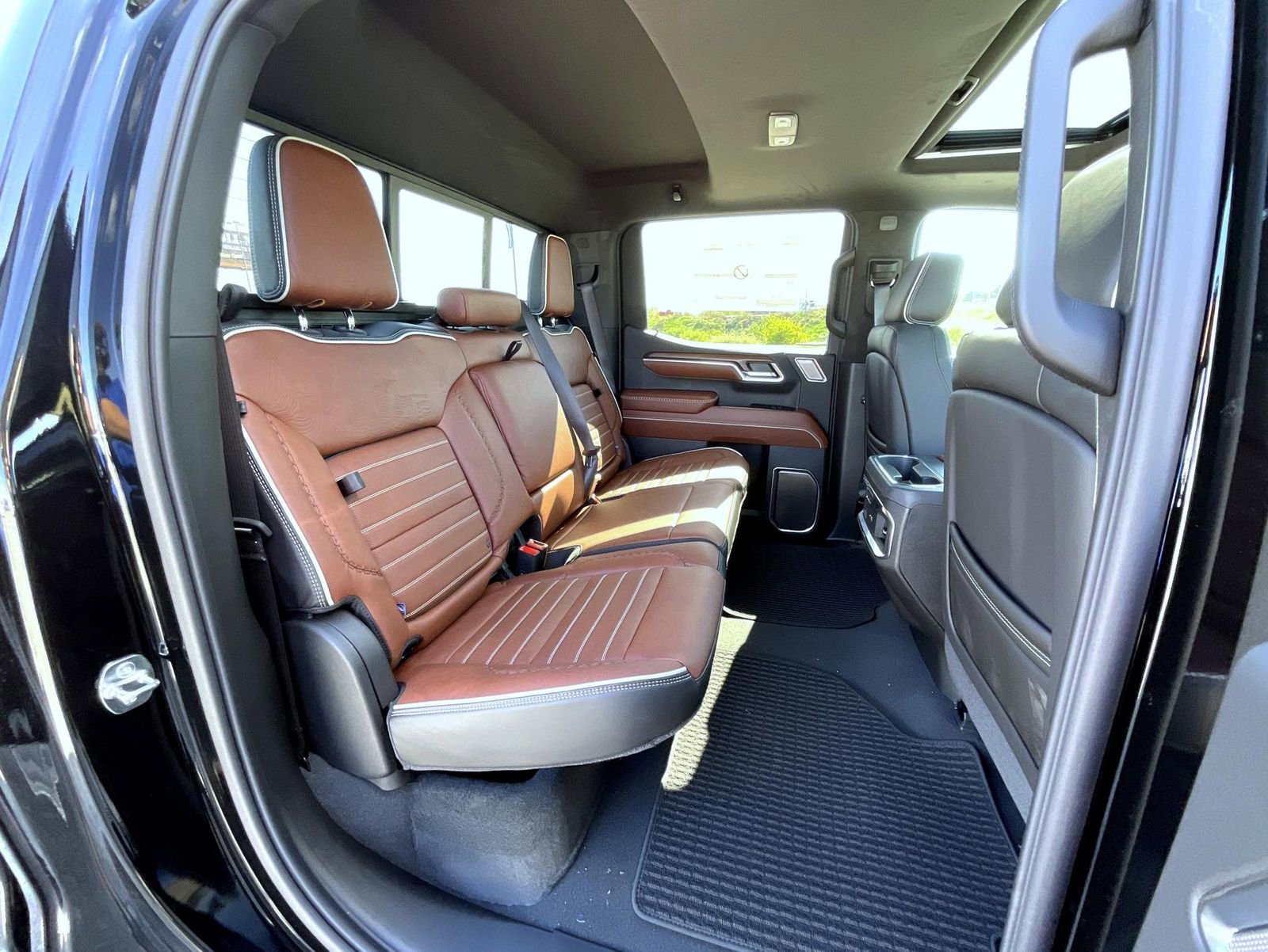 New 2026 GMC Sierra 1500 Denali Ultimate image 18