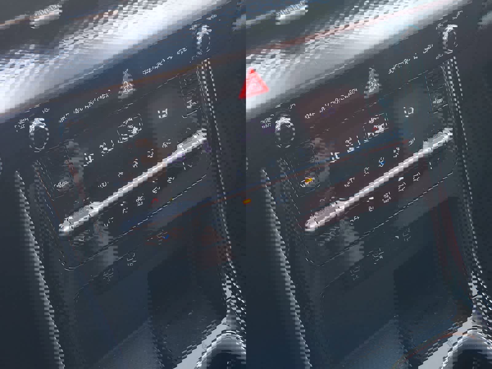 Certified 2024 Kia Carnival SX Prestige image 17