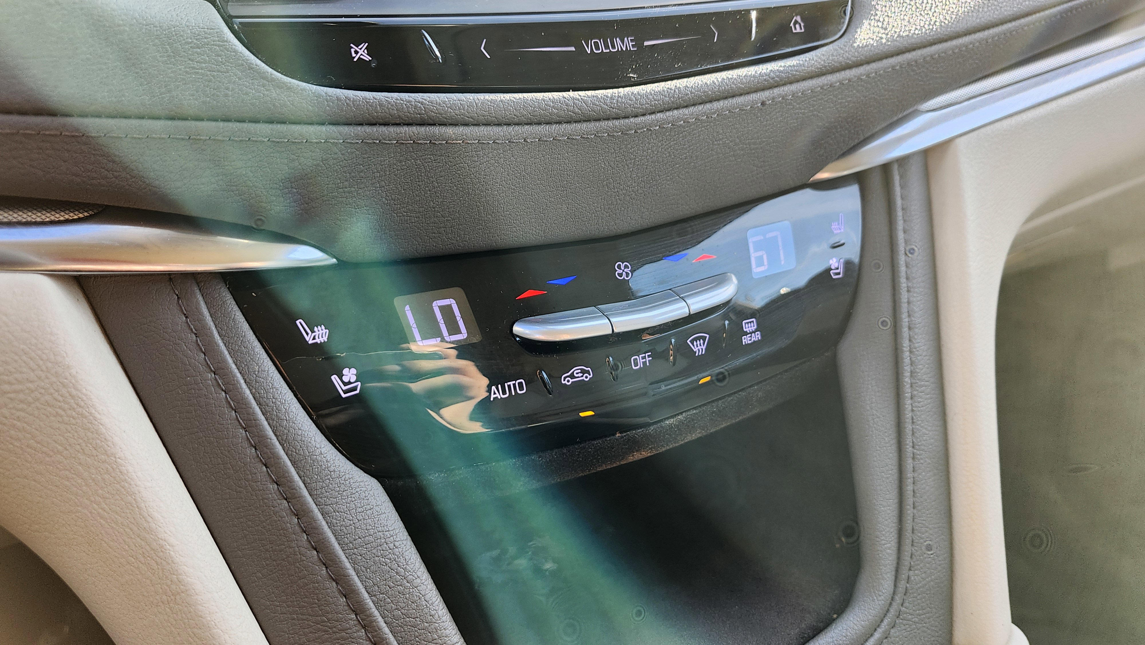 Used 2017 Cadillac XT5 Premium Luxury w/ LPO, Wheel Lock Package image 31