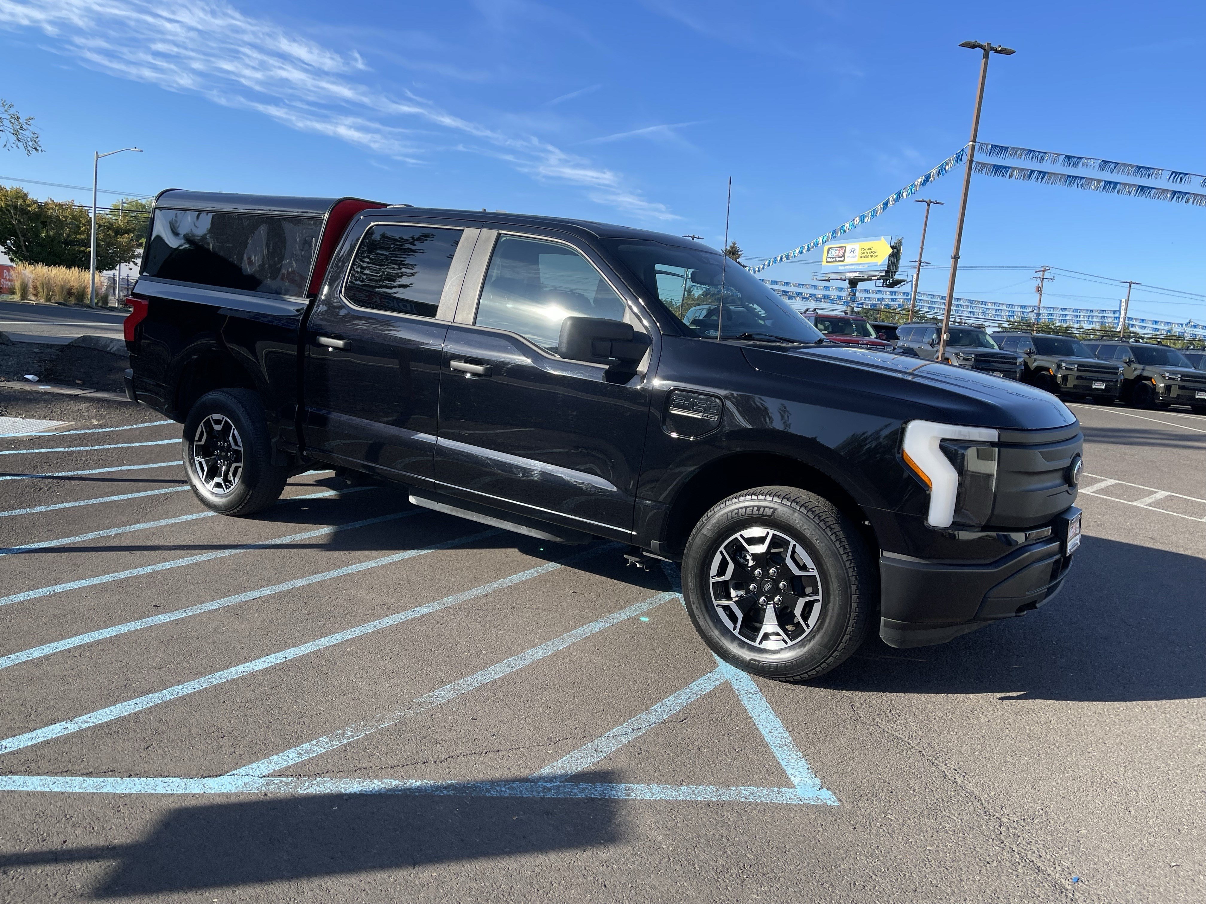 Used 2022 Ford F150 Lightning Pro AWD/4WD image 8
