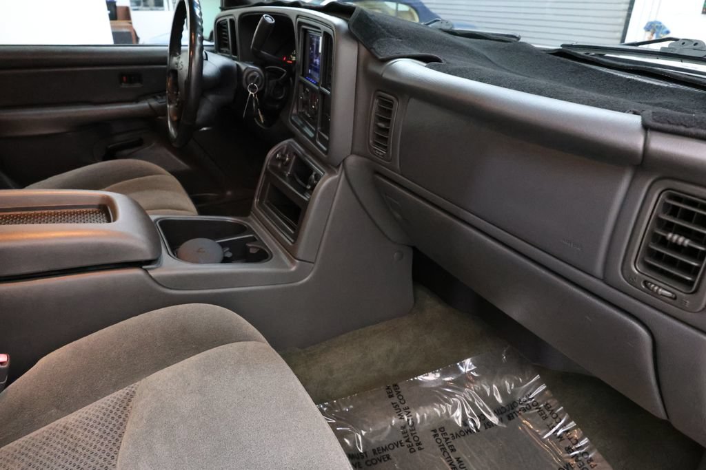 Used 2004 Chevrolet Silverado 1500 LS w/ Safe and Sound Package RWD image 58