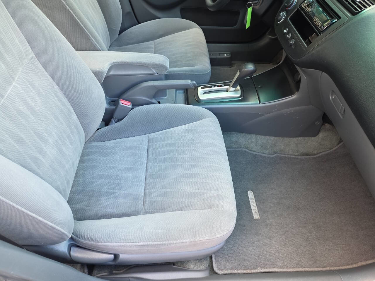 Used 2004 Honda Civic LX image 21