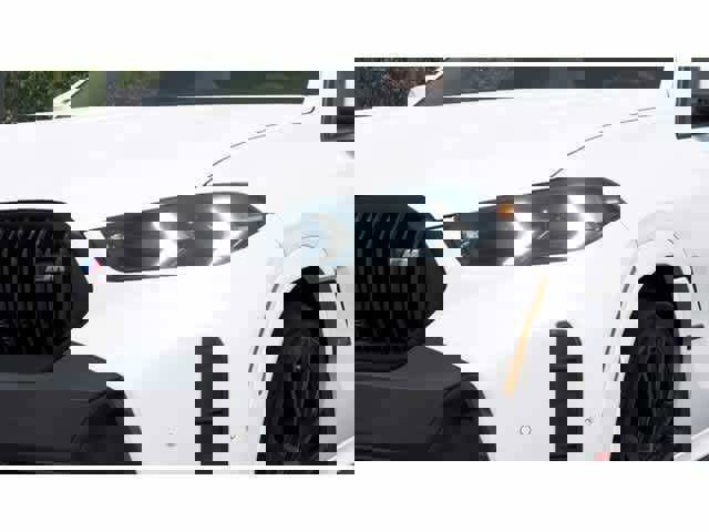 New 2026 BMW X6 M60i image 6