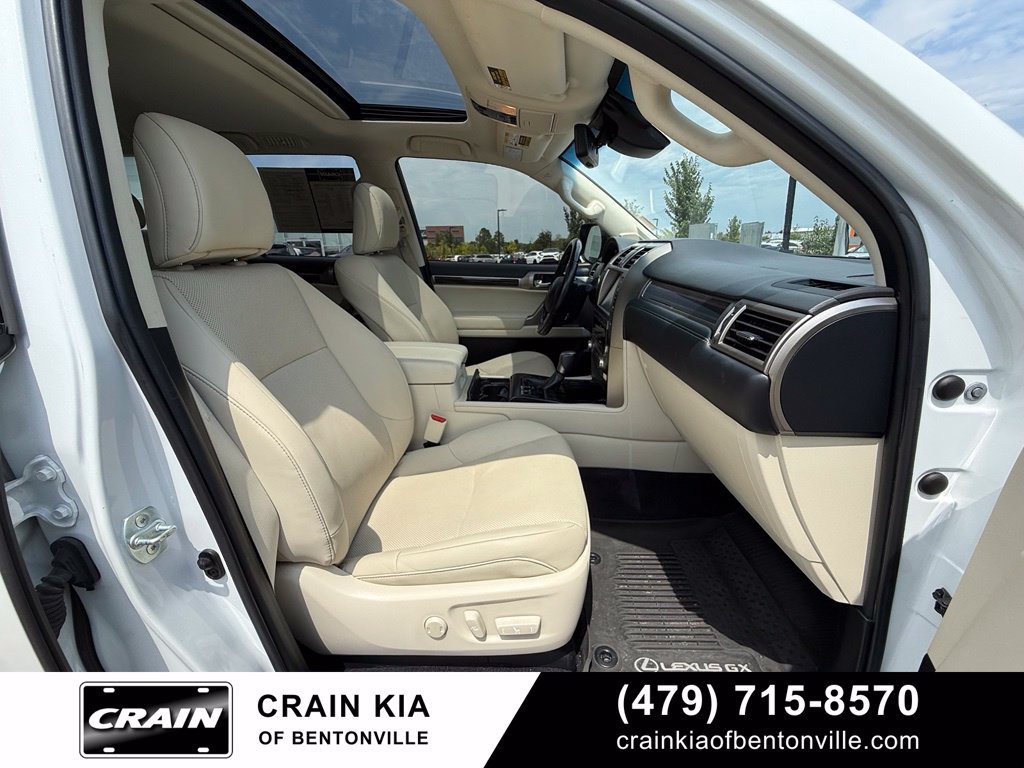 Used 2020 Lexus GX 460 Premium AWD/4WD image 29