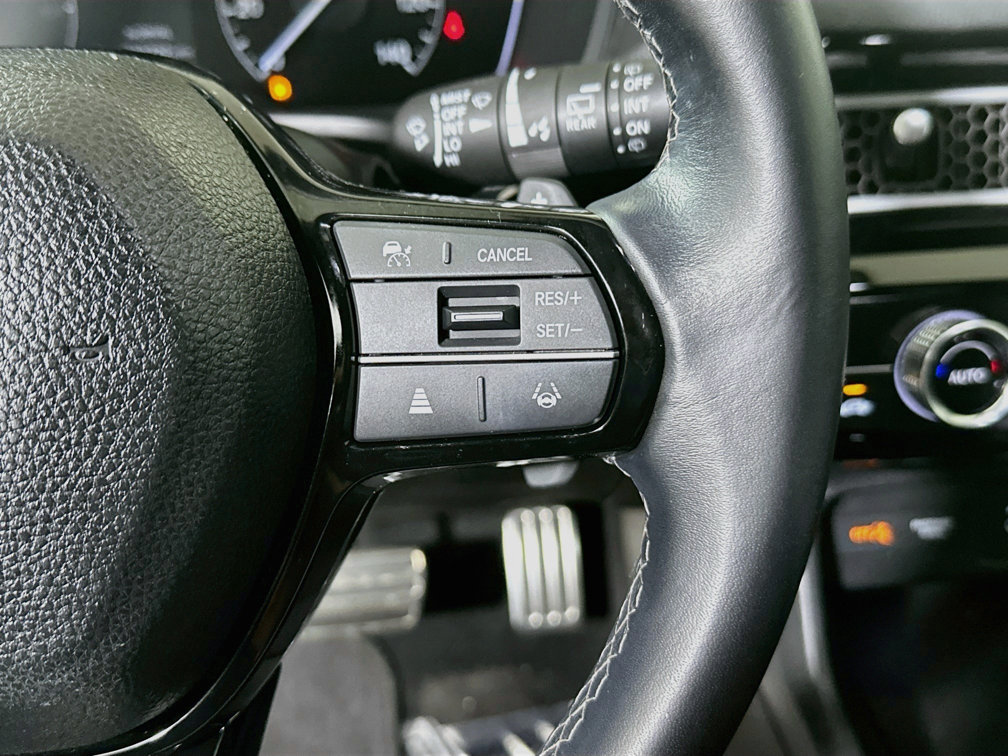 Used 2025 Honda Civic Sport image 17