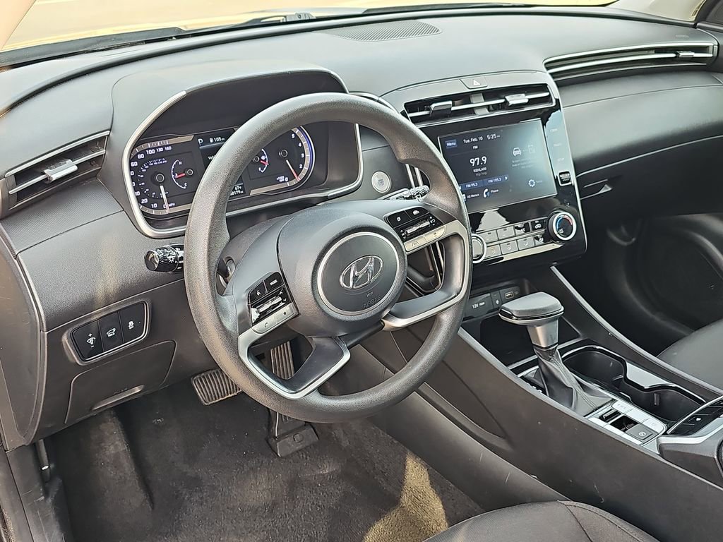 Used 2023 Hyundai Tucson SEL image 16
