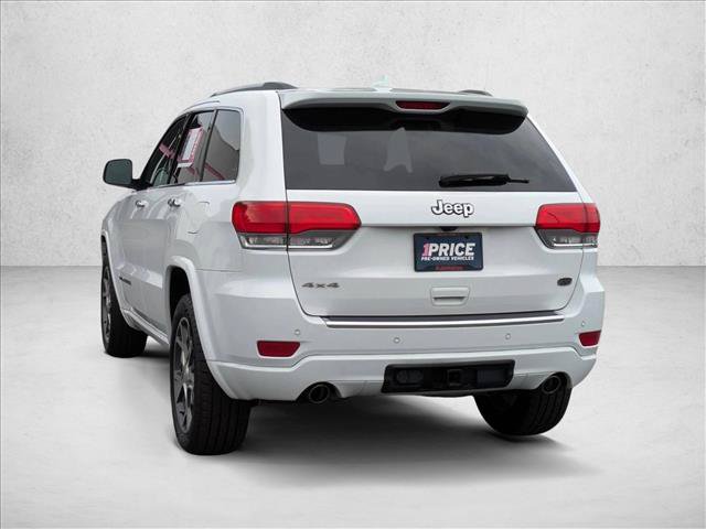 Used 2020 Jeep Grand Cherokee Overland AWD/4WD image 7