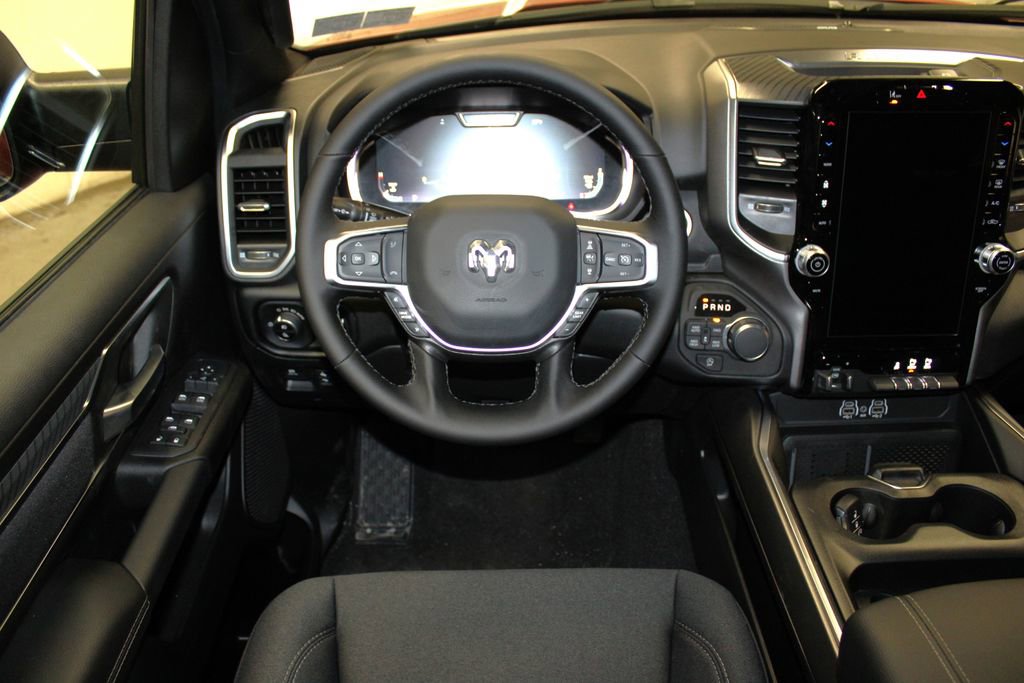 New 2026 RAM 1500 4x4 Crew Cab image 13
