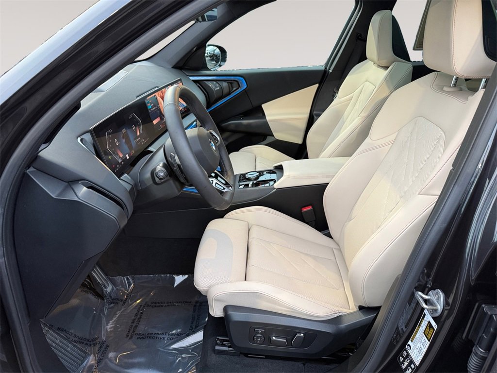 Used 2025 BMW X3 xDrive30i w/ M Sport Package image 9