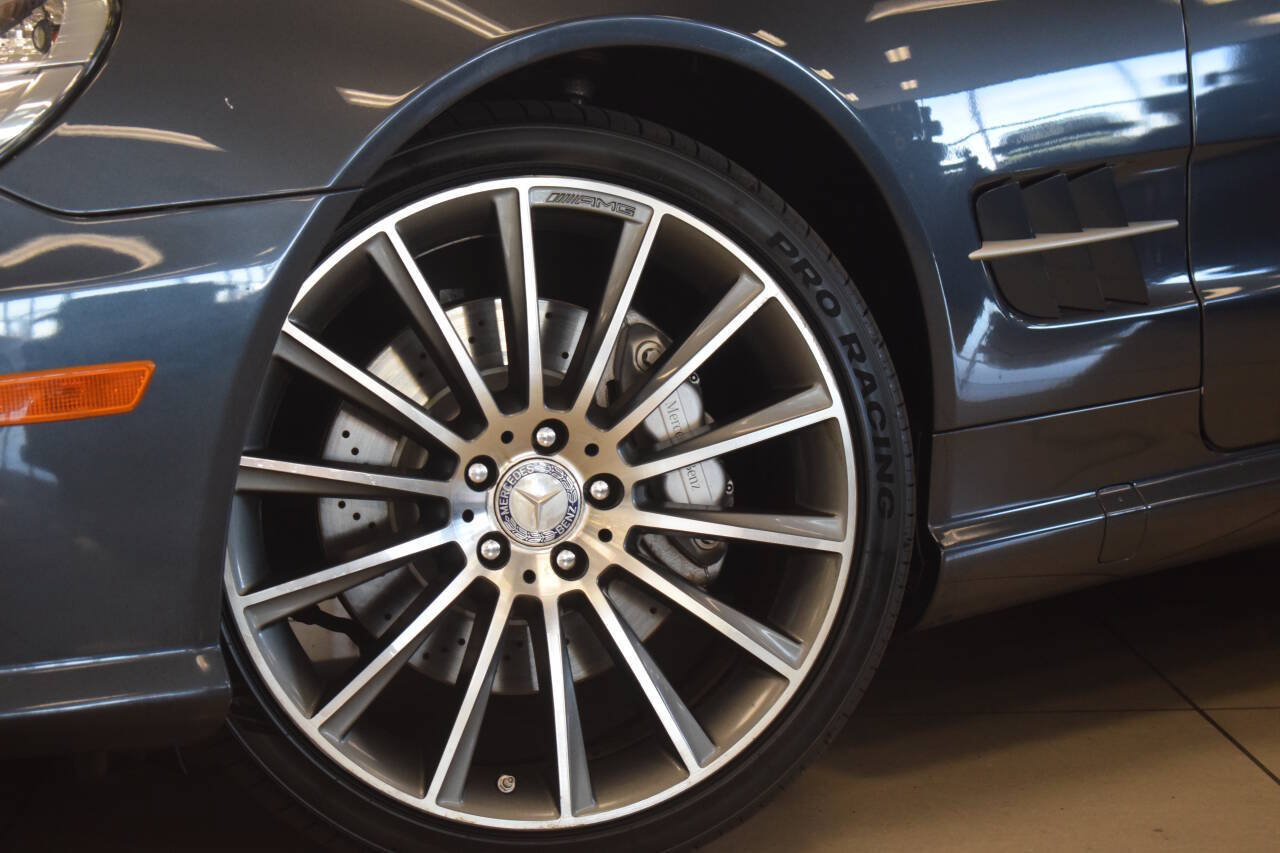 Used 2012 Mercedes-Benz SL 550 image 14