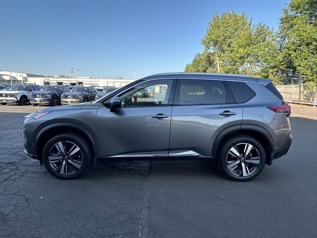 Used 2023 Nissan Rogue Platinum w/ Platinum Premium Package image 7