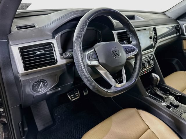 Certified 2023 Volkswagen Atlas Cross Sport SEL R-Line AWD/4WD image 10