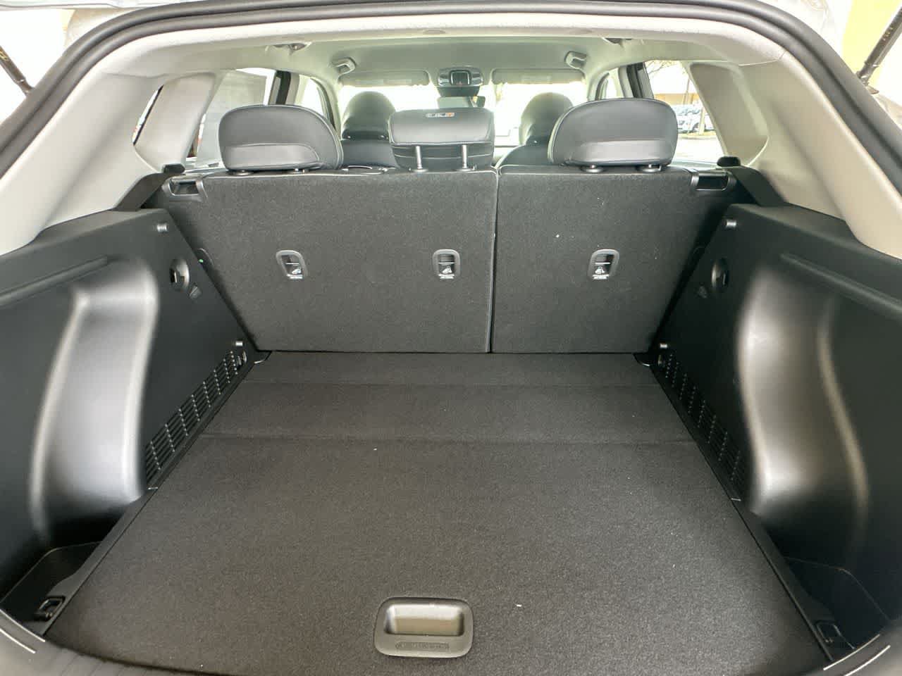 New 2026 Hyundai Kona SEL Premium FWD image 25