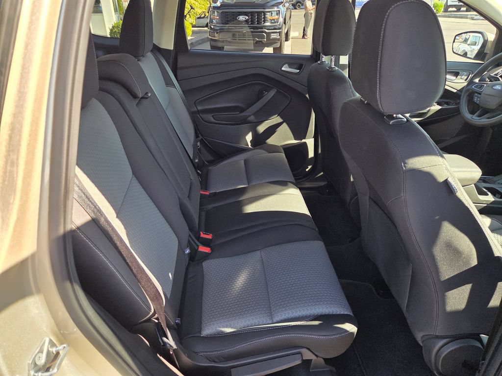 Used 2017 Ford Escape SE AWD/4WD image 21