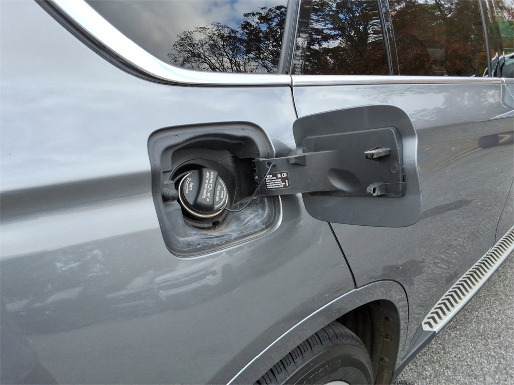 Used 2017 BMW X5 xDrive40e image 13