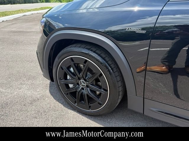 Used 2025 Mercedes-Benz GLB 35 AMG 4MATIC image 11