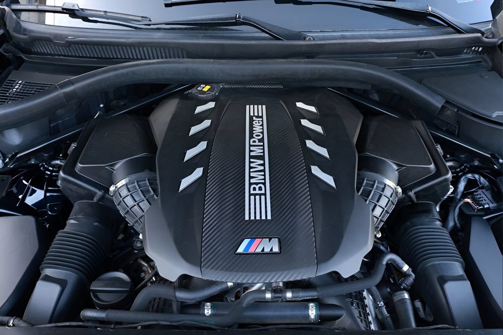 Used 2020 BMW X5 M Competition w/ Executive Package AWD/4WD image 40