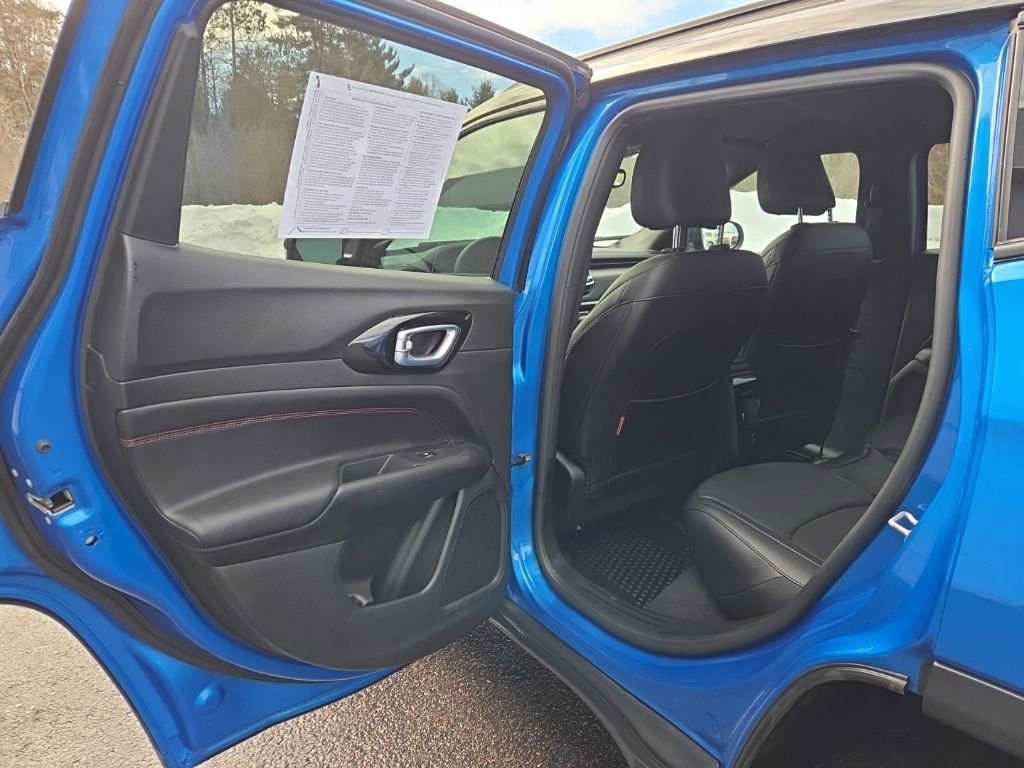 Used 2024 Jeep Compass Trailhawk w/ Trailhawk Elite Group image 21