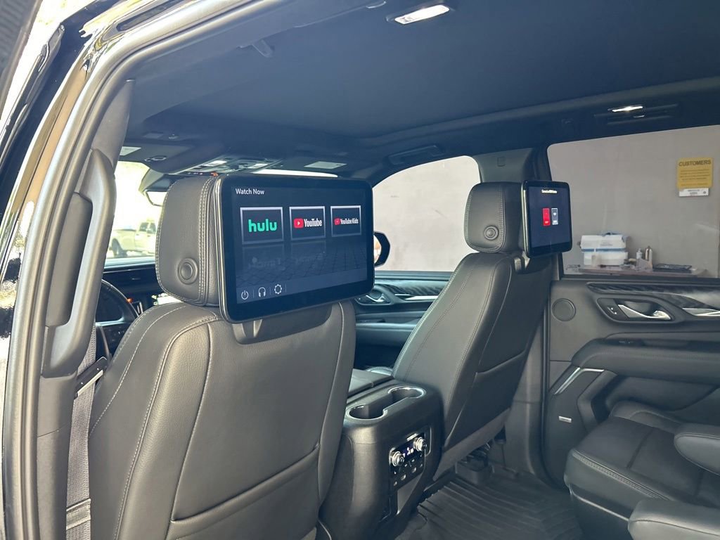 Used 2024 GMC Yukon Denali w/ Denali Reserve Package AWD/4WD image 38