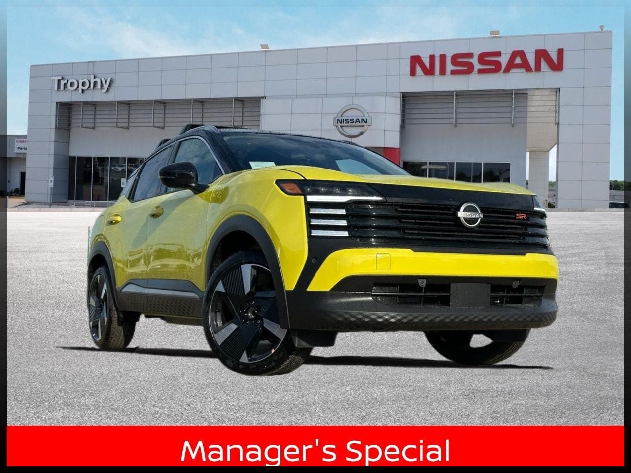 New 2026 Nissan Kicks SR w/ Cold Weather Package AWD/4WD image 1