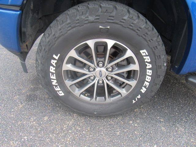 Used 2018 Ford F150 XLT w/ Equipment Group 302A Luxury AWD/4WD image 8