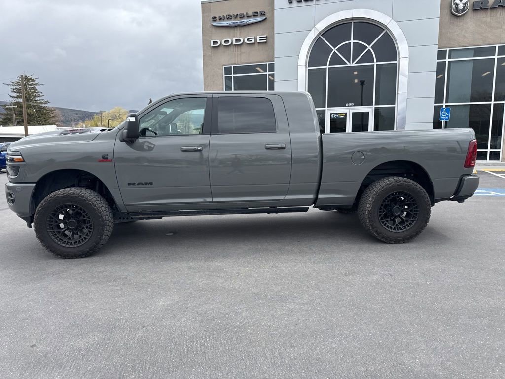 Used 2026 RAM 2500 Laramie AWD/4WD image 8