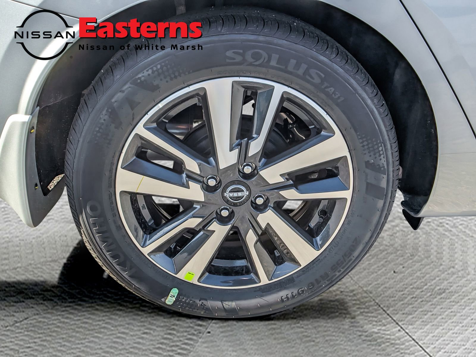 New 2025 Nissan Versa SV w/ Trunk Package image 25