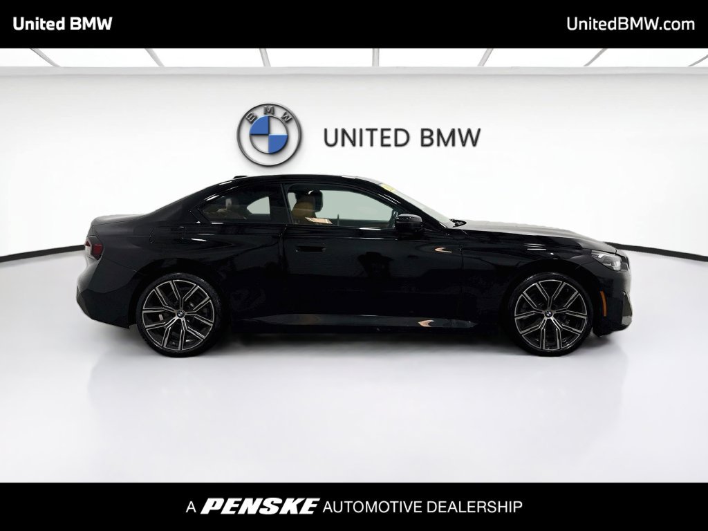 Certified 2024 BMW 230i Coupe w/ Convenience Package RWD image 4