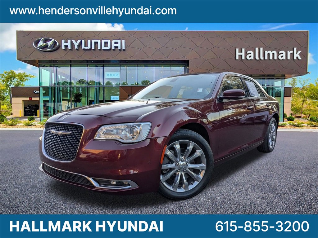 Used 2017 Chrysler 300 Limited w/ 300 Premium Group