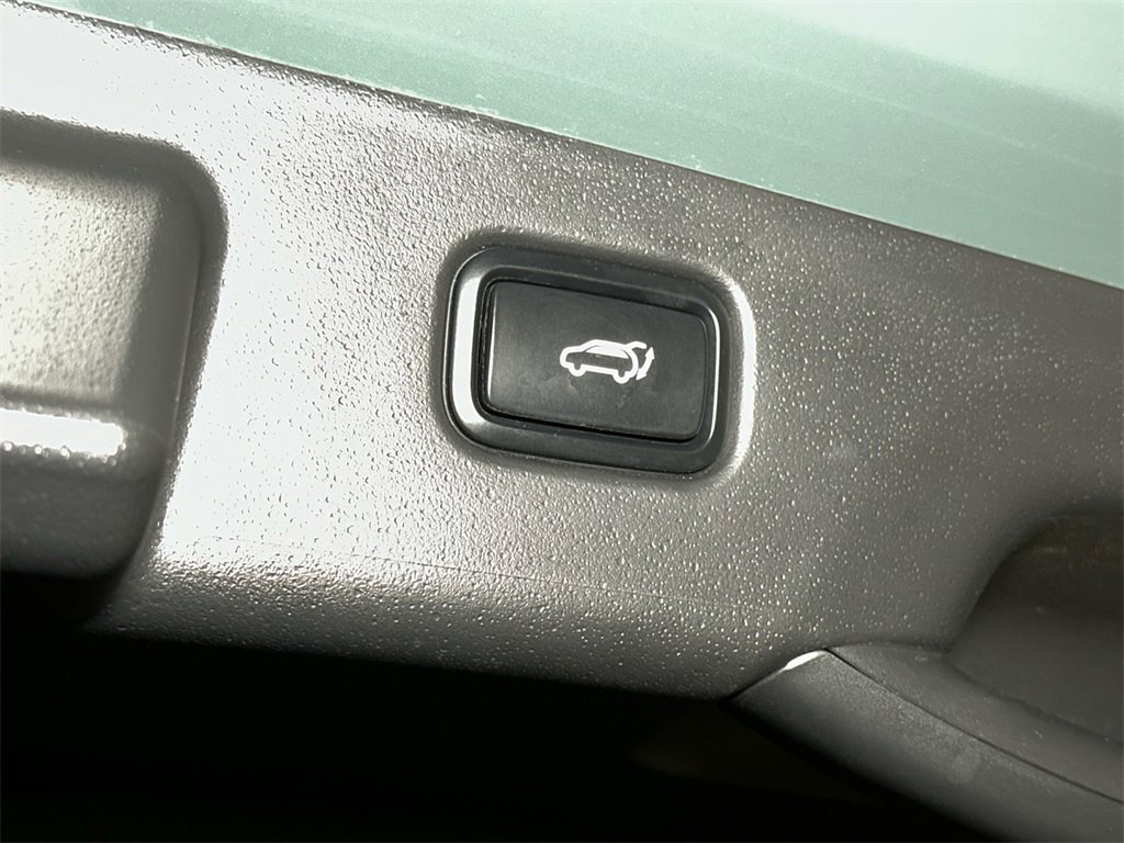 Certified 2023 Kia Niro Wind w/ Wind Preserve Package image 7