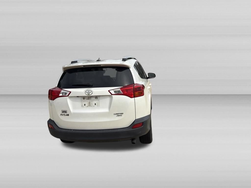 Used 2015 Toyota RAV4 Limited AWD/4WD image 4