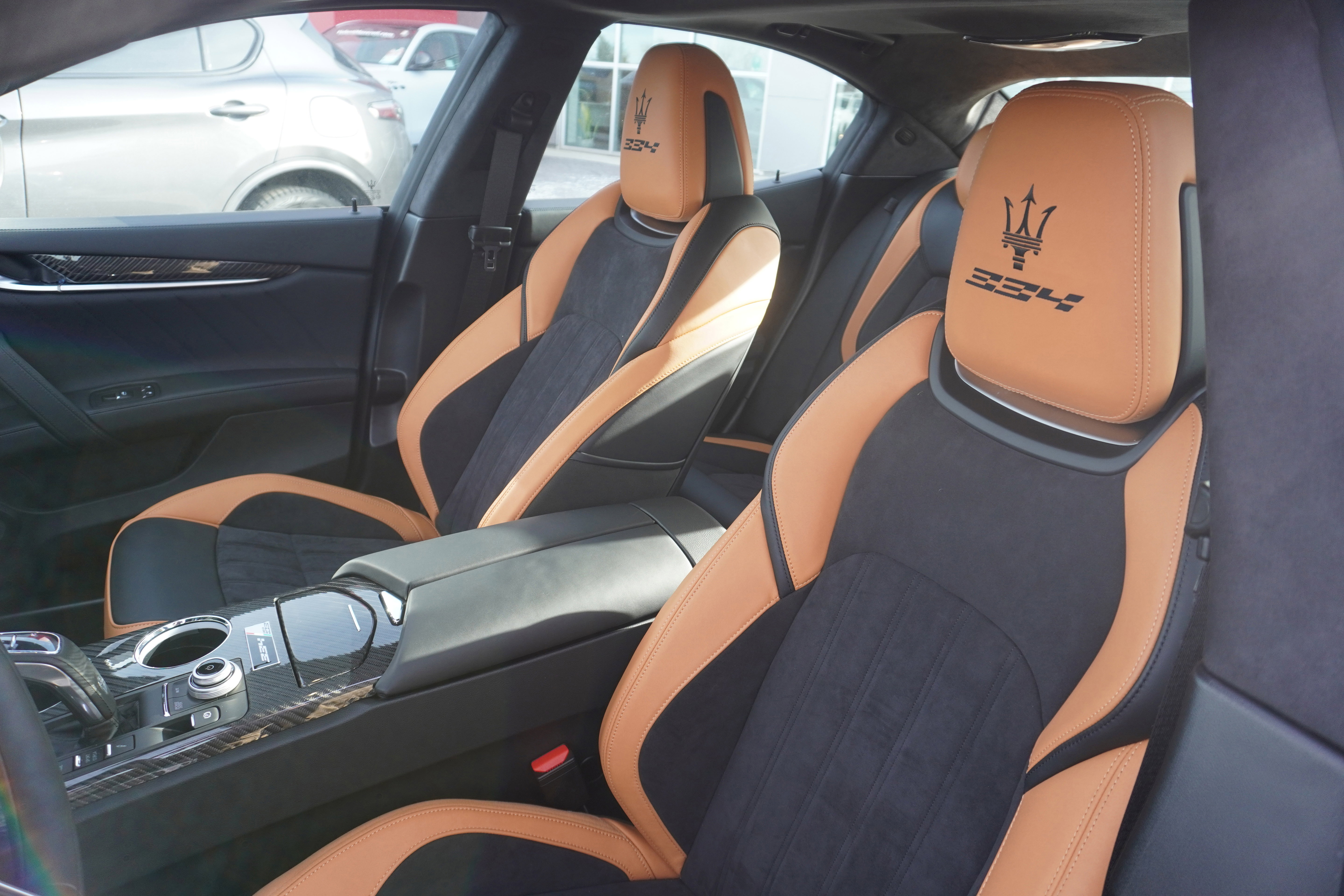 Used 2024 Maserati Ghibli Trofeo image 24