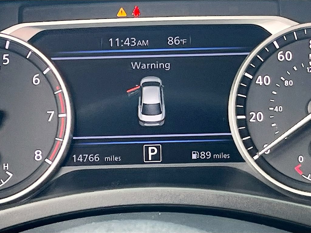 Used 2025 Nissan Sentra SV FWD image 12