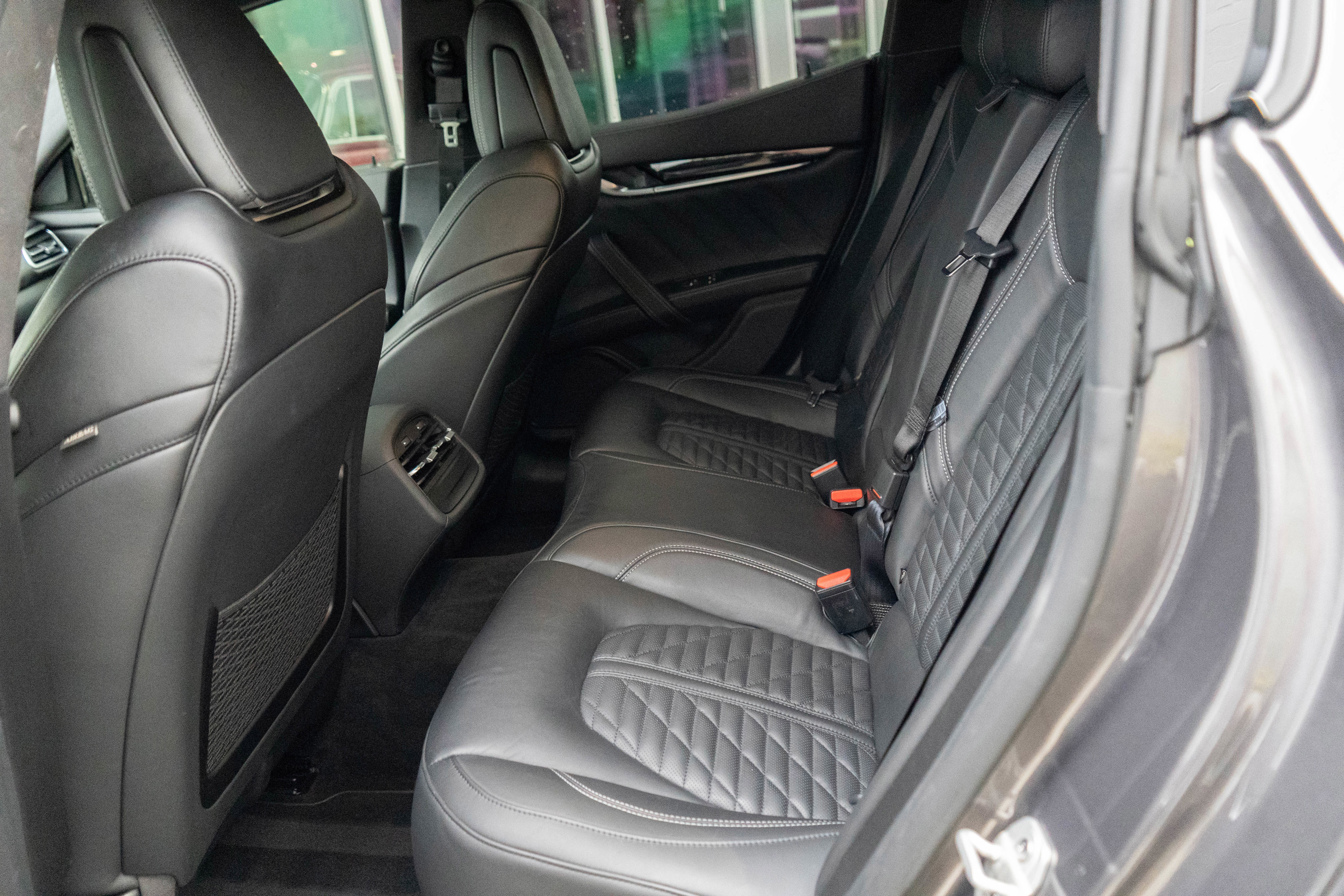 Used 2022 Maserati Ghibli Trofeo image 24