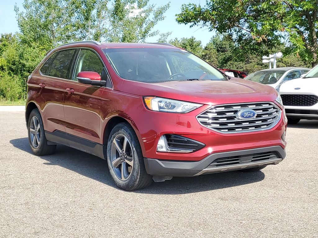Used 2019 Ford Edge SEL w/ Equipment Group 201A AWD/4WD image 4