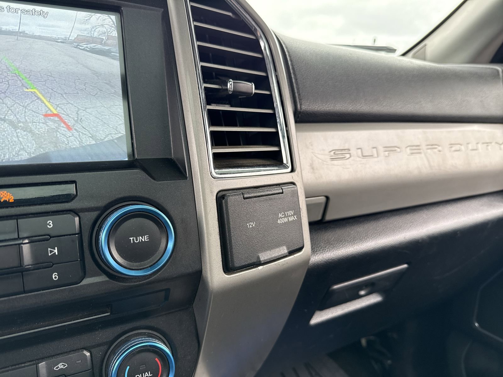 Used 2017 Ford F250 Lariat w/ Lariat Ultimate Package image 40