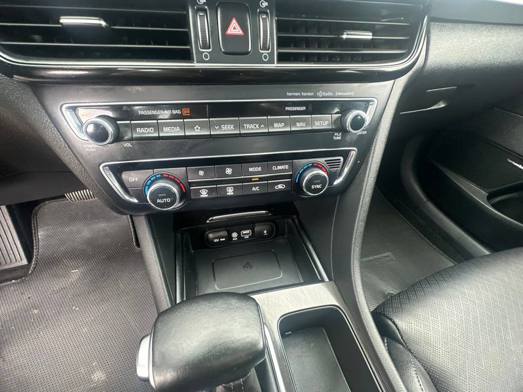 Used 2020 Kia Optima Premium FWD image 17