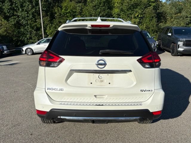 Used 2019 Nissan Rogue SV w/ Premium Package AWD/4WD image 4