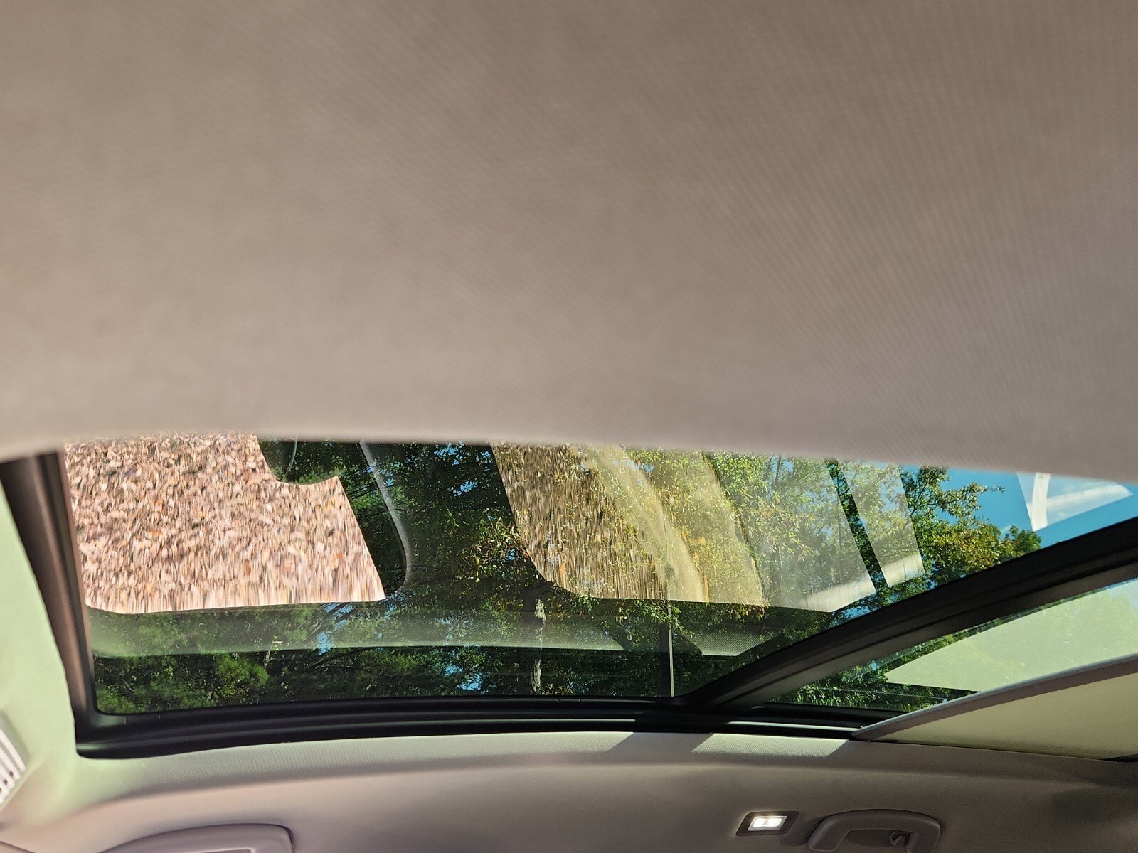 New 2026 Volkswagen Atlas SEL Premium R-Line image 12