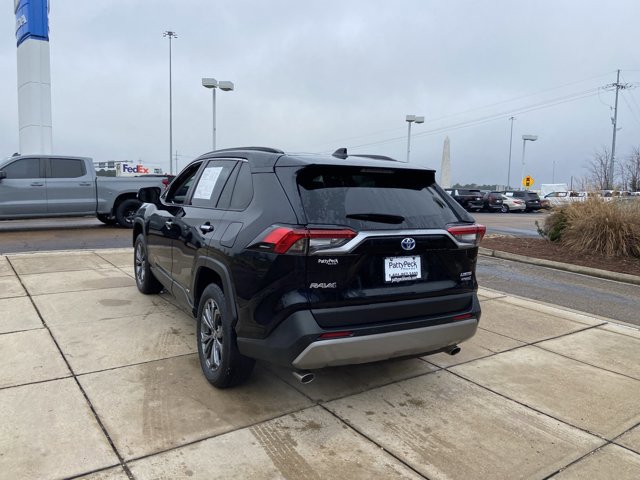 Used 2023 Toyota RAV4 Limited image 8